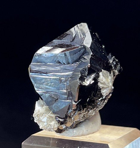 36mm 59g bright cassiterite - 59g,
